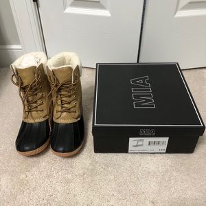 New MIA Duck Boots